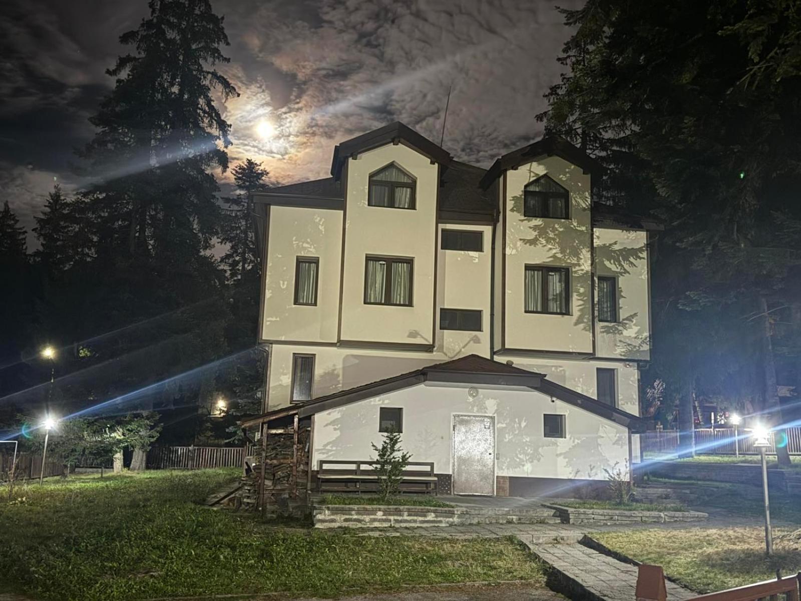 Villas Mura With Spa & Hot Swimming Pool Боровец Екстериор снимка